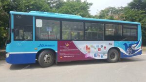 Bông Sen Media quảng cáo trên thân xe bus tại Hà Nội