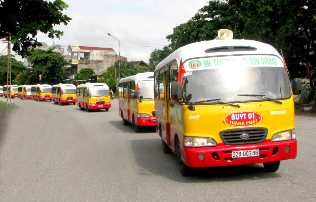Xe buýt Tuyên Quang