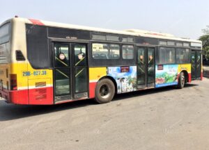 quảng cáo của Miso trên xe bus tại Hà Nội