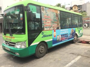 quảng cáo Me-O trên xe bus Hà Nội: