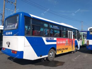 Quảng cáo trên thành xe bus