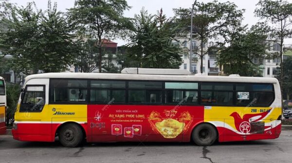Quảng cáo trên xe bus Hà Nội cho Doji – Âu vàng Phúc Long