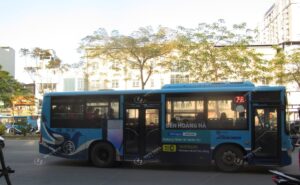 quảng cáo xe bus Hà Nội của Hoàng Hà Mobile
