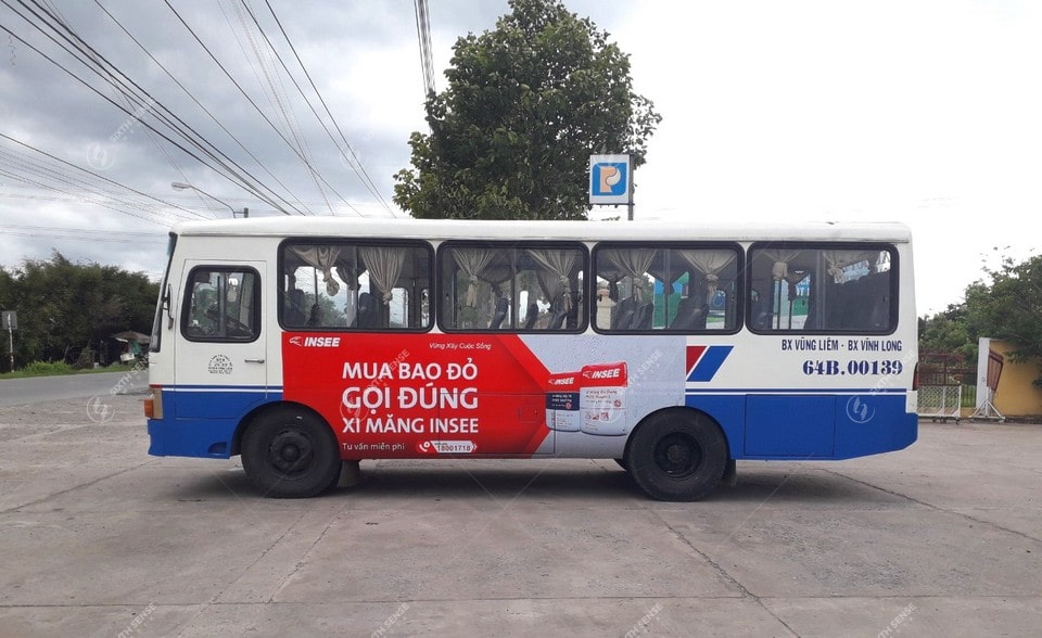 Xi măng INSEE quảng cáo xe bus tại Vĩnh Long