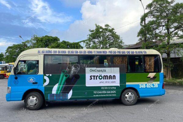 Stroman quảng cáo xe bus Hải Dương