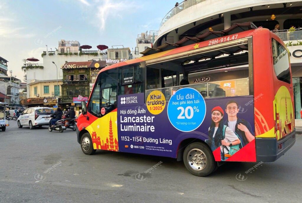 British Council Vietnam triển khai quảng cáo xe bus tại Hà Nội