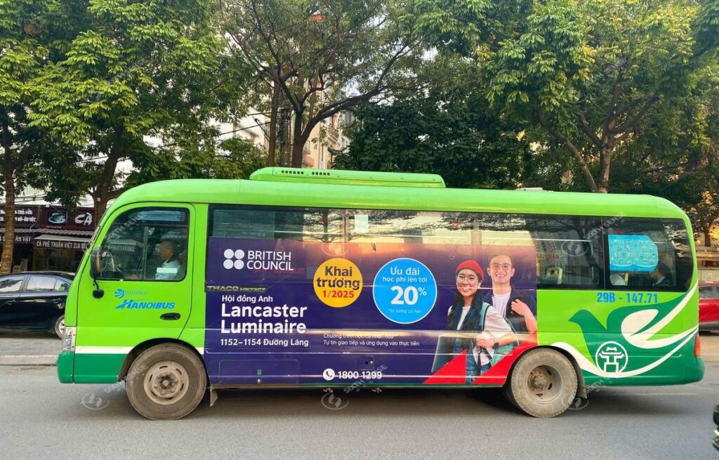 British Council Vietnam triển khai quảng cáo xe bus tại Hà Nội