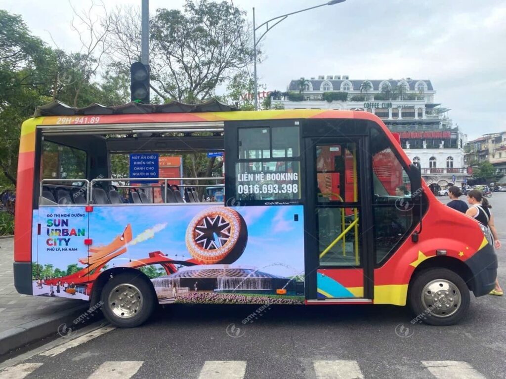 Sun Urban City quảng cáo trên xe bus City Tour 03 tại Hà Nội